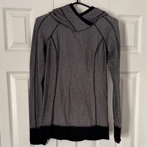 Lululemon Think Fast Hoodie in a heathered herringbone gray and black size 4.